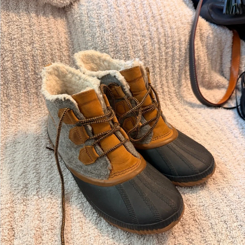 Sorel Out and About Winter Booties